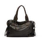 Isabella | Vintage-Inspired Black Handbag with Spacious Design - Lumina