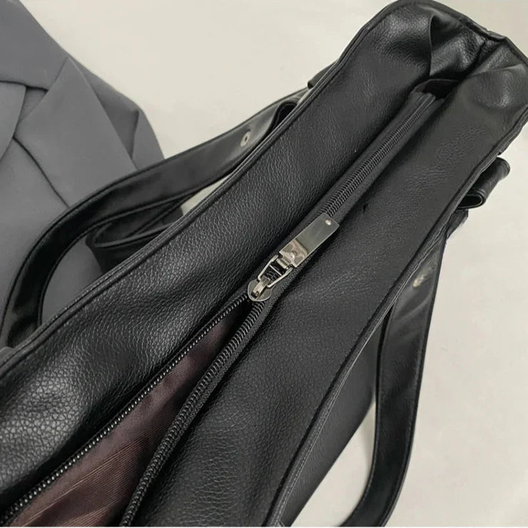 Lunelle | Spacious Black Handbag with Versatile Strap - Lumina