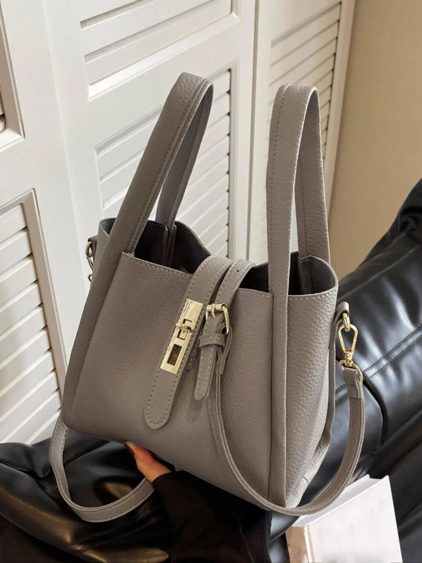 Serena | Chic Retro Crossbody Handbag with Versatile Design - Lumina