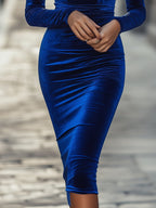 Luna | Boat Neck Velvet Bodycon Dress - Lumina