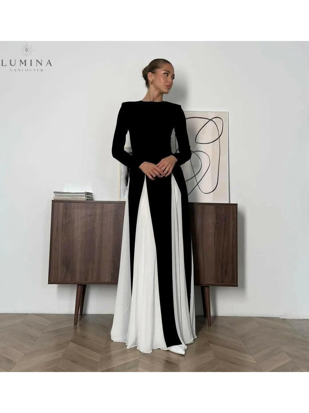 Paisley - Sleek Spliced Crewneck Slim-Fit Dress